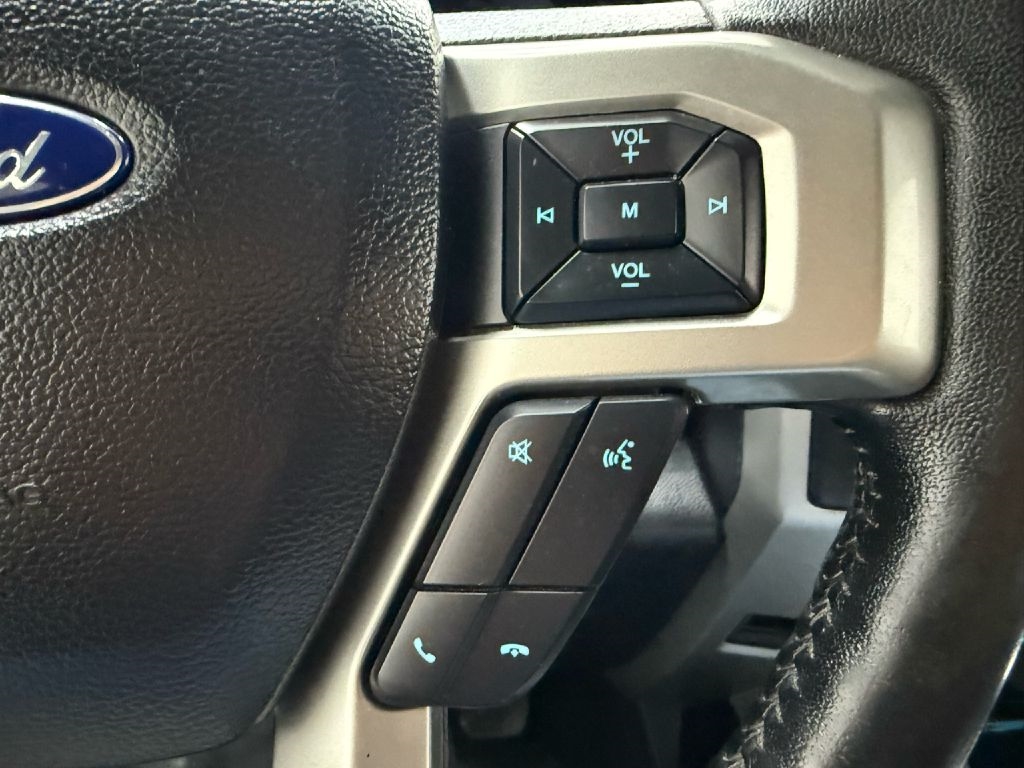 Ford F-150 4WD SuperCab 145" Lariat 2020