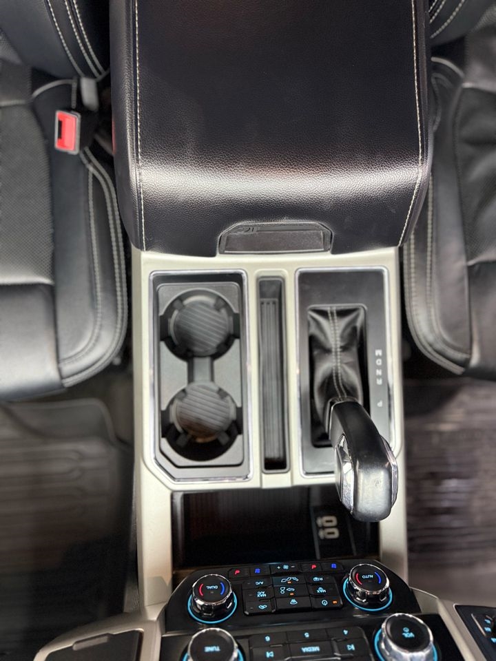 Ford F-150 4WD SuperCab 145" Lariat 2020