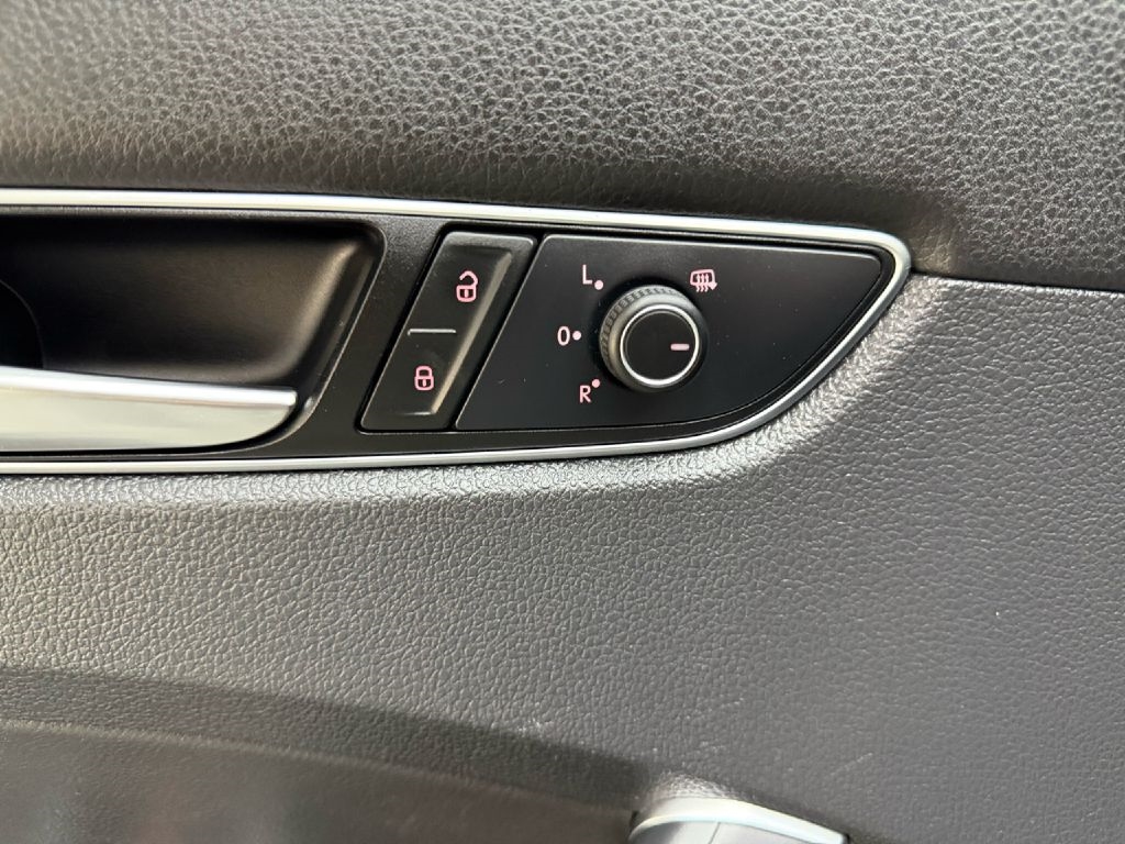 Volkswagen Passat SE 6A 2017