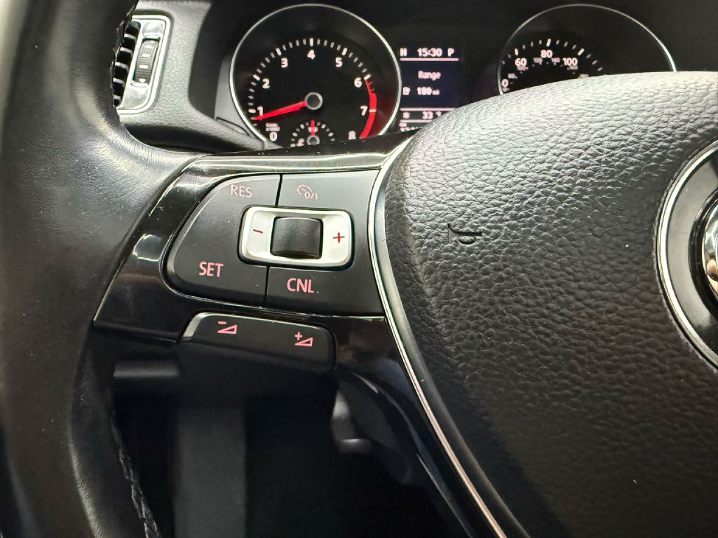 Volkswagen Passat SE 6A 2017