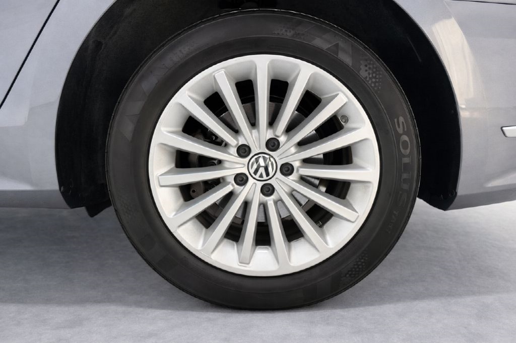 Volkswagen Passat SE 6A 2017