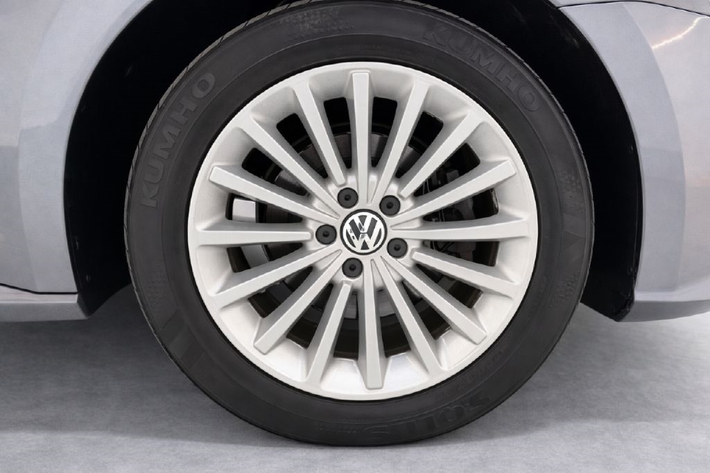 Volkswagen Passat SE 6A 2017