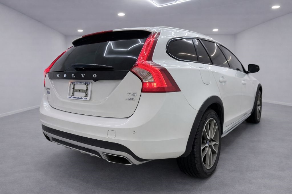 Volvo V60 Cross Country T5 2017