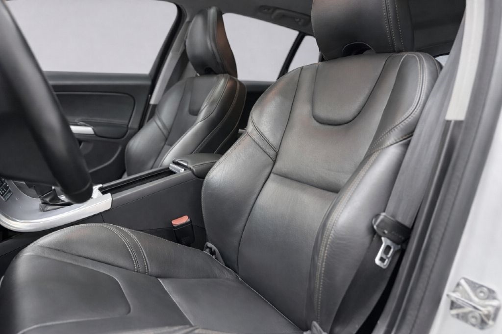 Volvo V60 Cross Country T5 2017