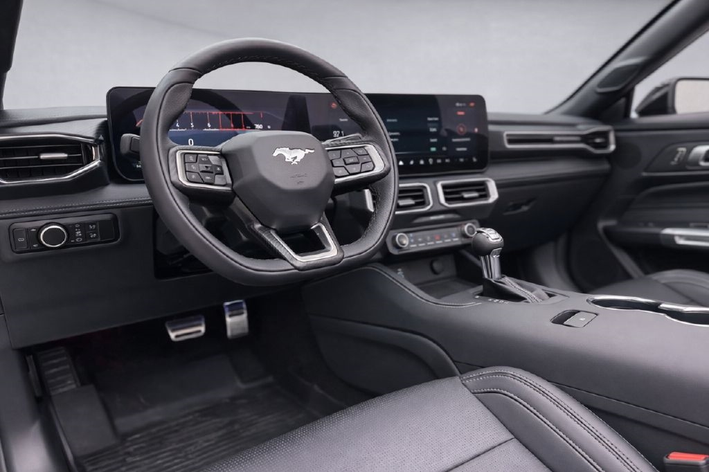 Ford Mustang EcoBoost Premium Convertible 2026