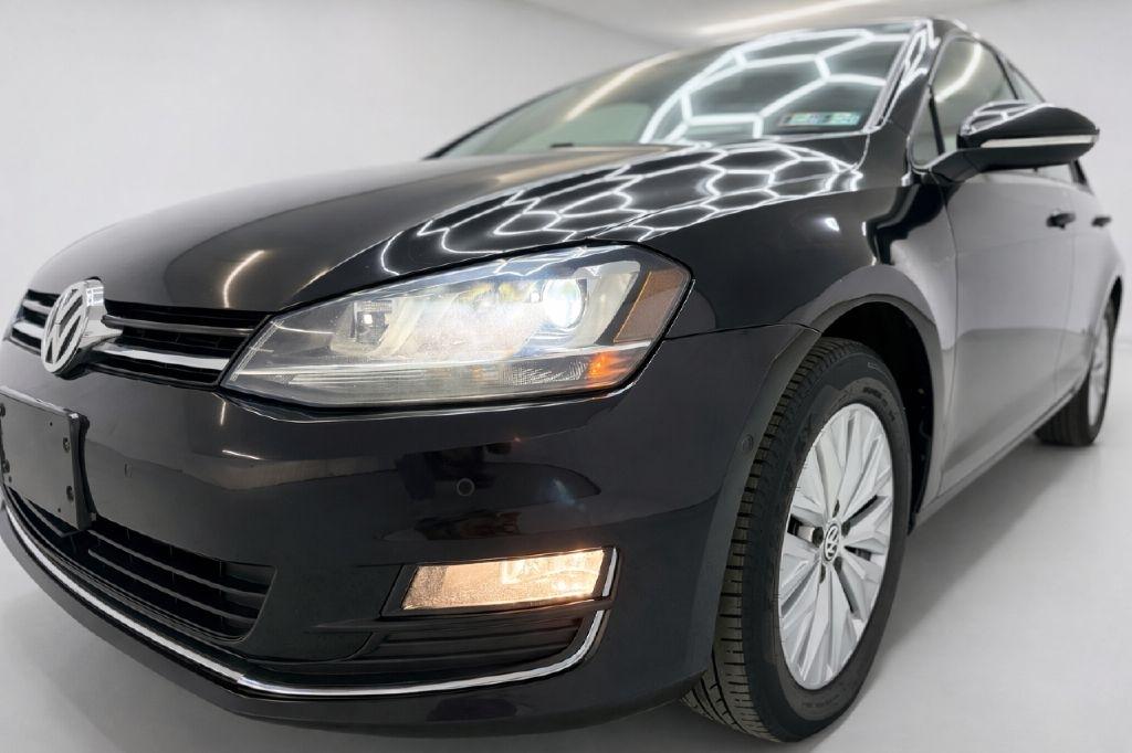 Volkswagen Golf TSI SEL 6A 2016