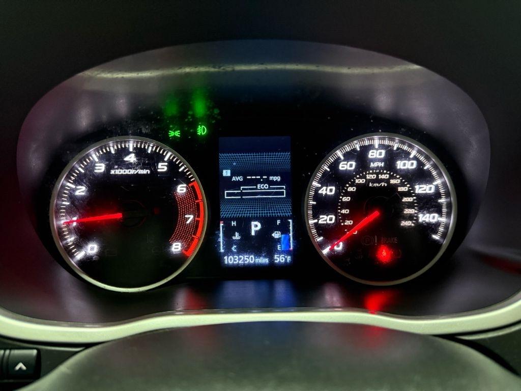 Mitsubishi Eclipse Cross ES 2020