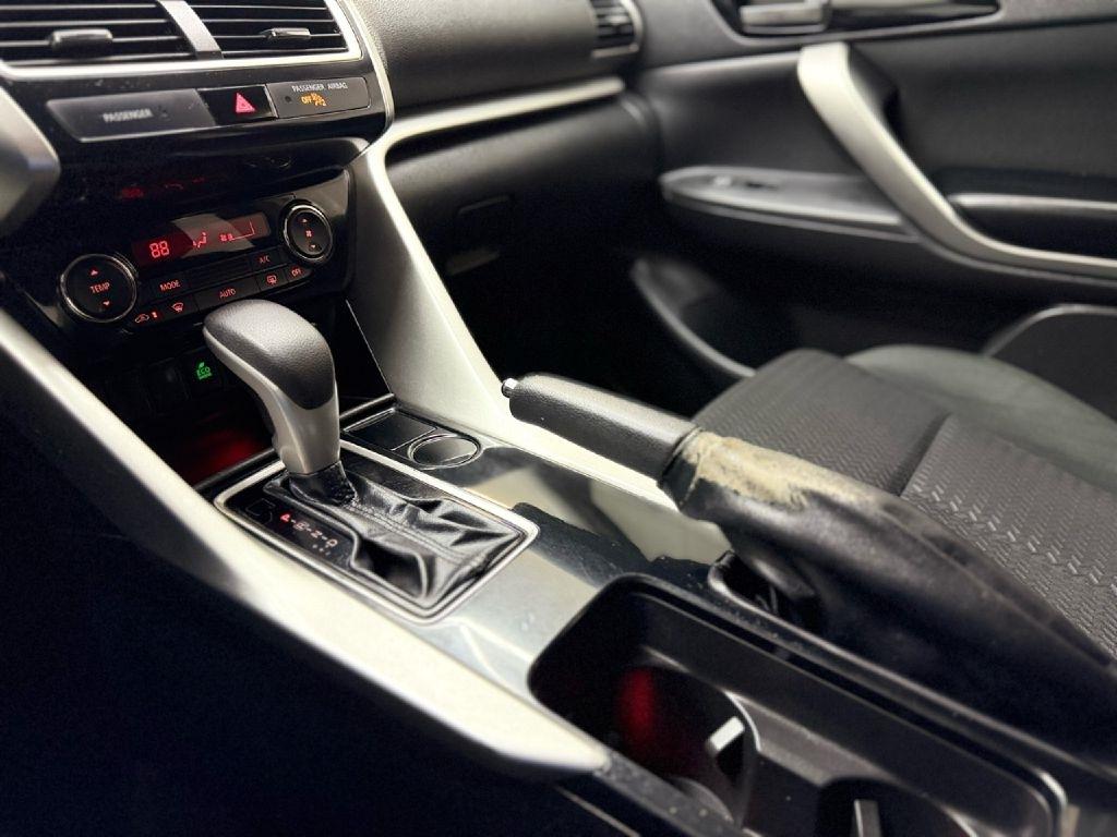 Mitsubishi Eclipse Cross ES 2020