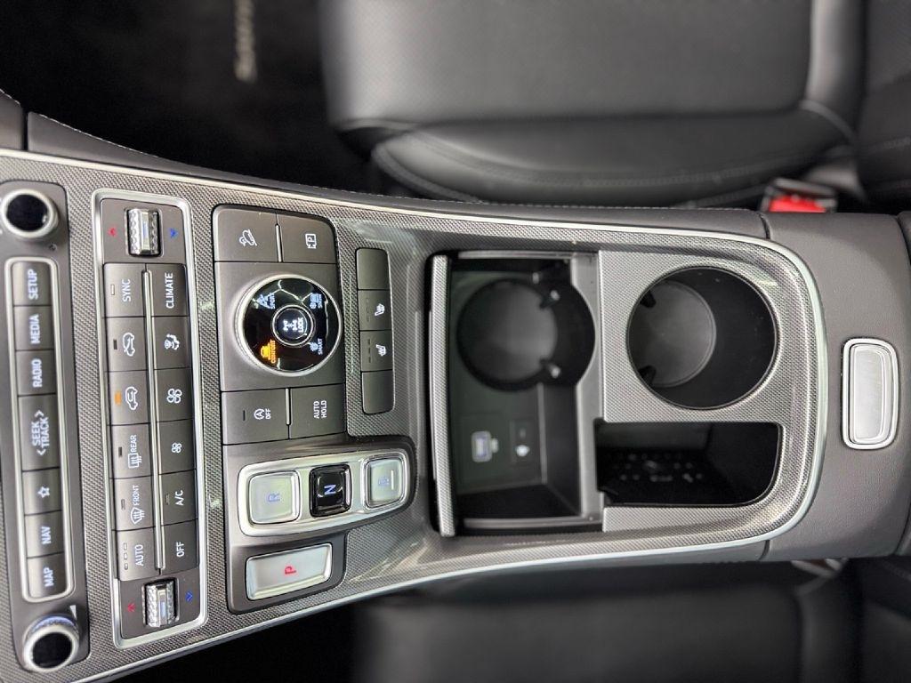 Hyundai Santa Fe SEL AWC w/Premium Package 2023