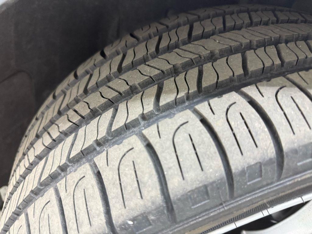 Volkswagen Jetta 1.8T SEL 6A 2017