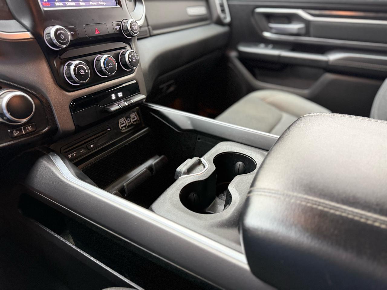 RAM 1500 Big Horn Quad Cab 4WD 2019