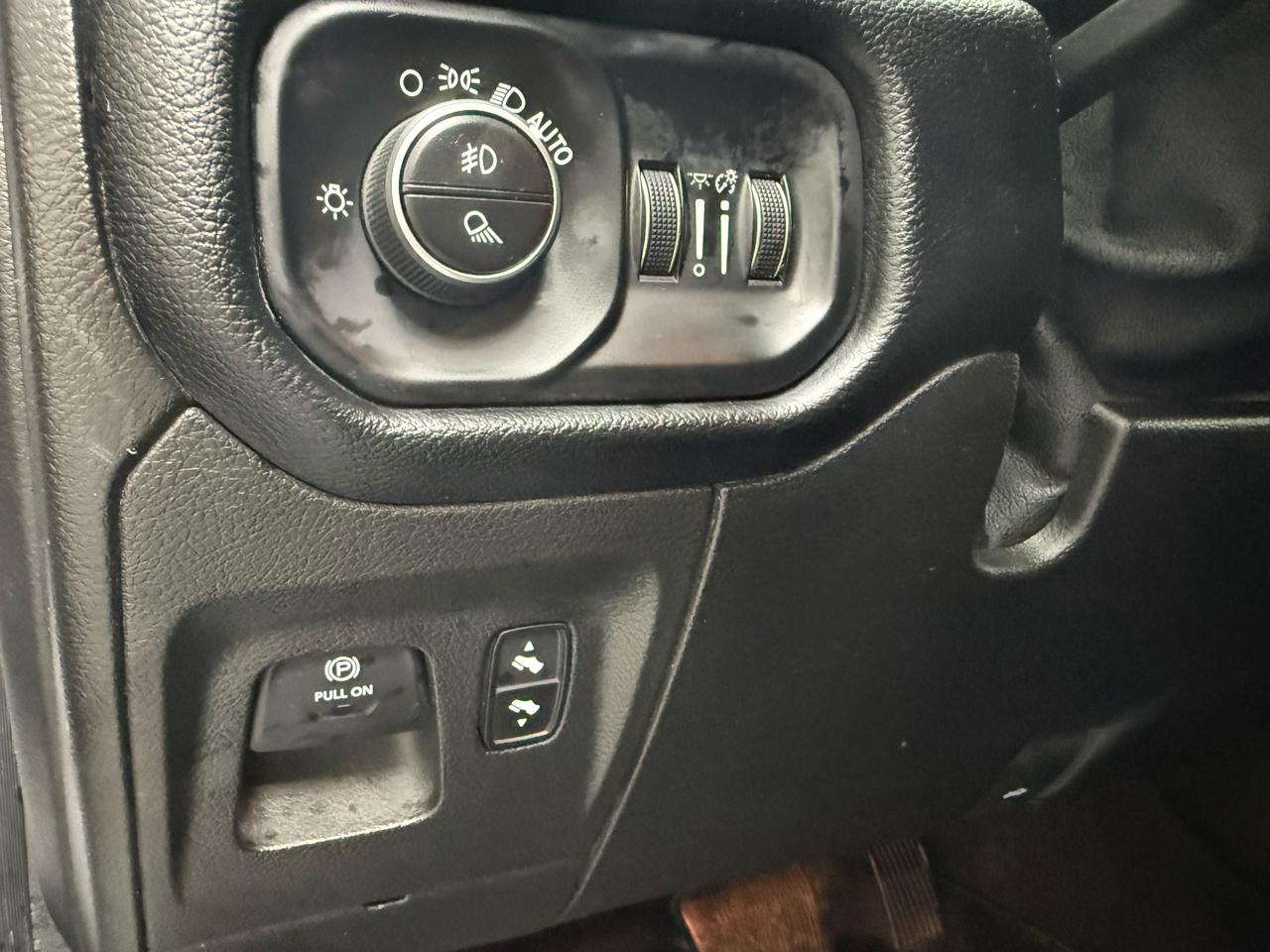 RAM 1500 Big Horn Quad Cab 4WD 2019