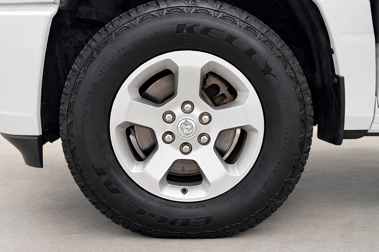 RAM 1500 Big Horn Quad Cab 4WD 2019