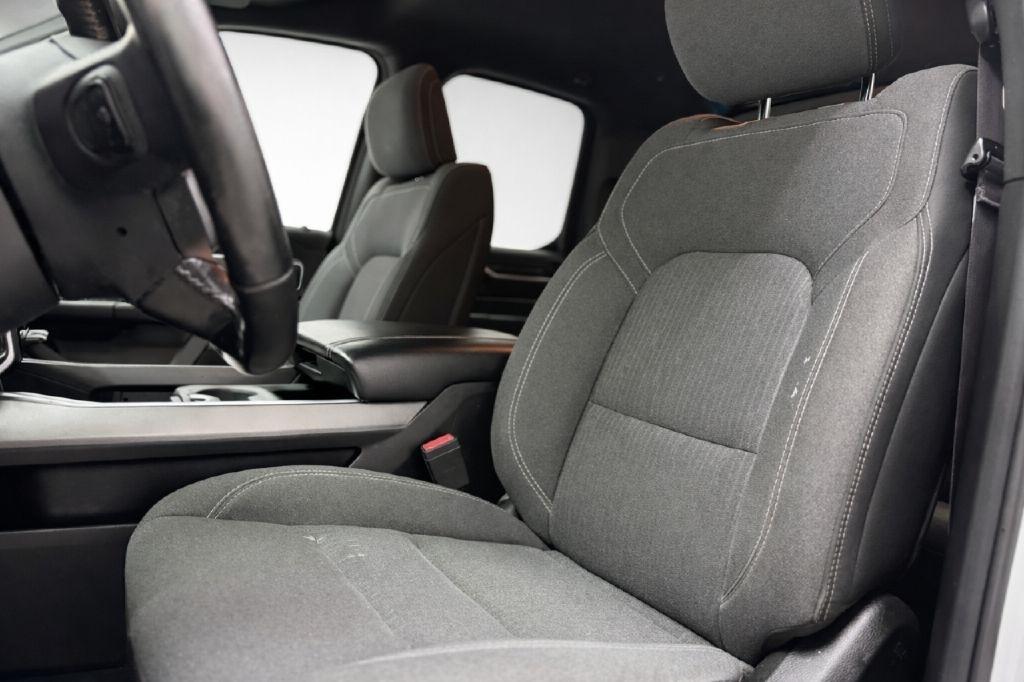 RAM 1500 Big Horn Quad Cab 4WD 2019