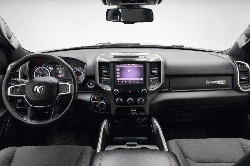 RAM 1500 Big Horn Quad Cab 4WD 2019