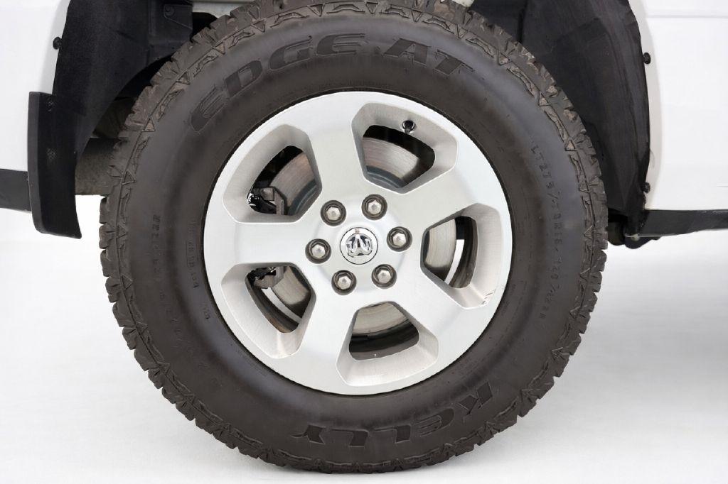 RAM 1500 Big Horn Quad Cab 4WD 2019