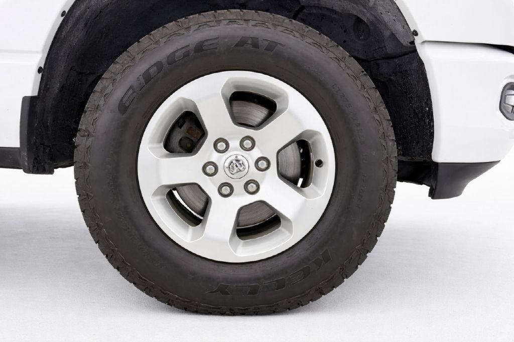 RAM 1500 Big Horn Quad Cab 4WD 2019