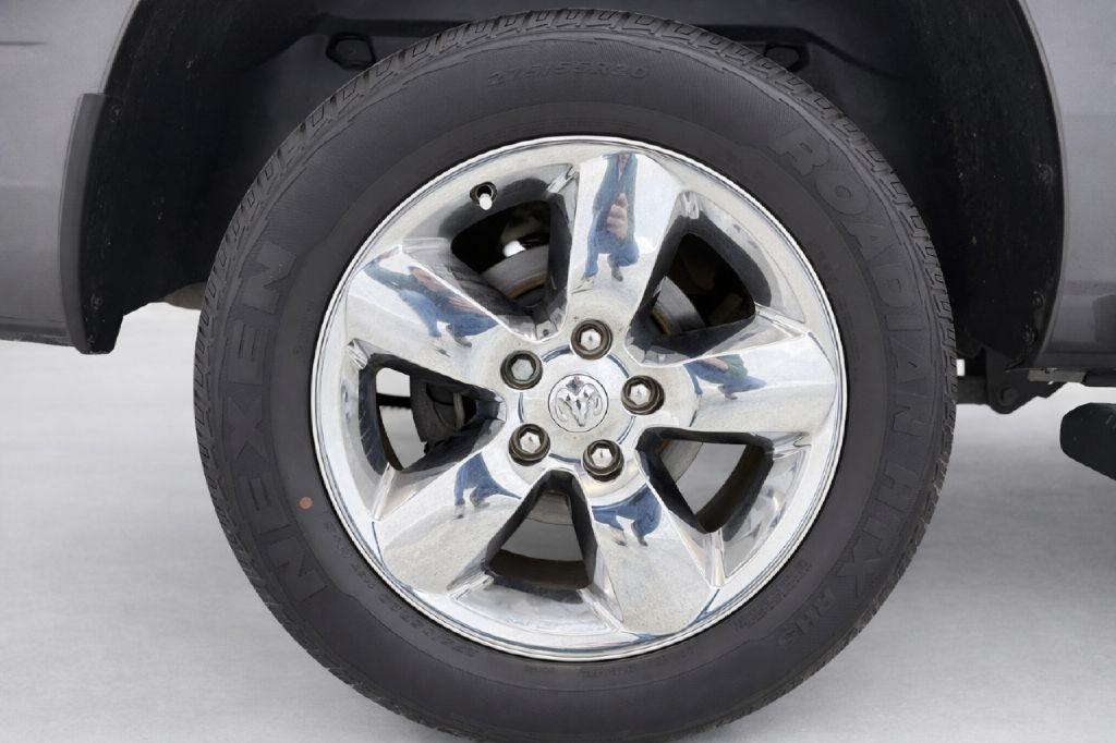 RAM 1500 SLT Crew Cab SWB 4WD 2017