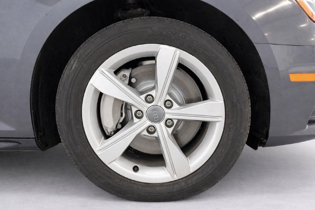 Audi A4 2.0 TFSI Premium quattro 7A 2019