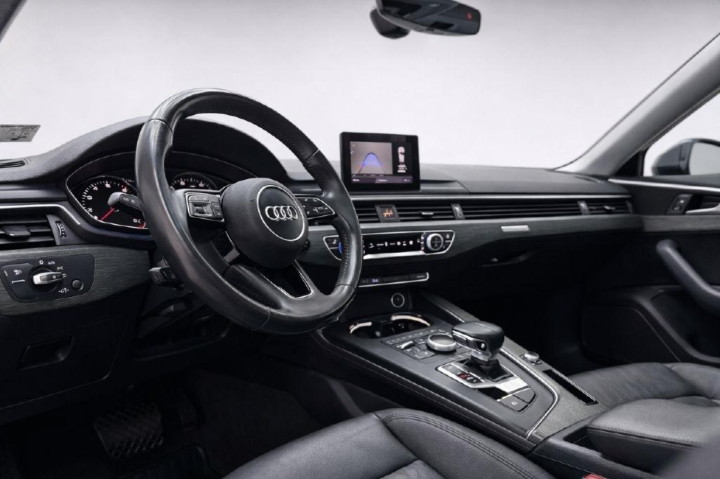 Audi A4 2.0 TFSI Premium quattro 7A 2019