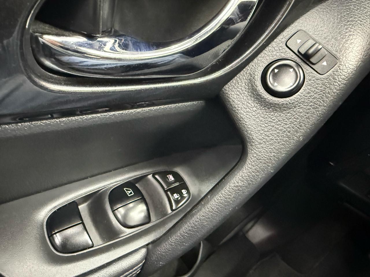 Nissan Rogue SV AWD 2018