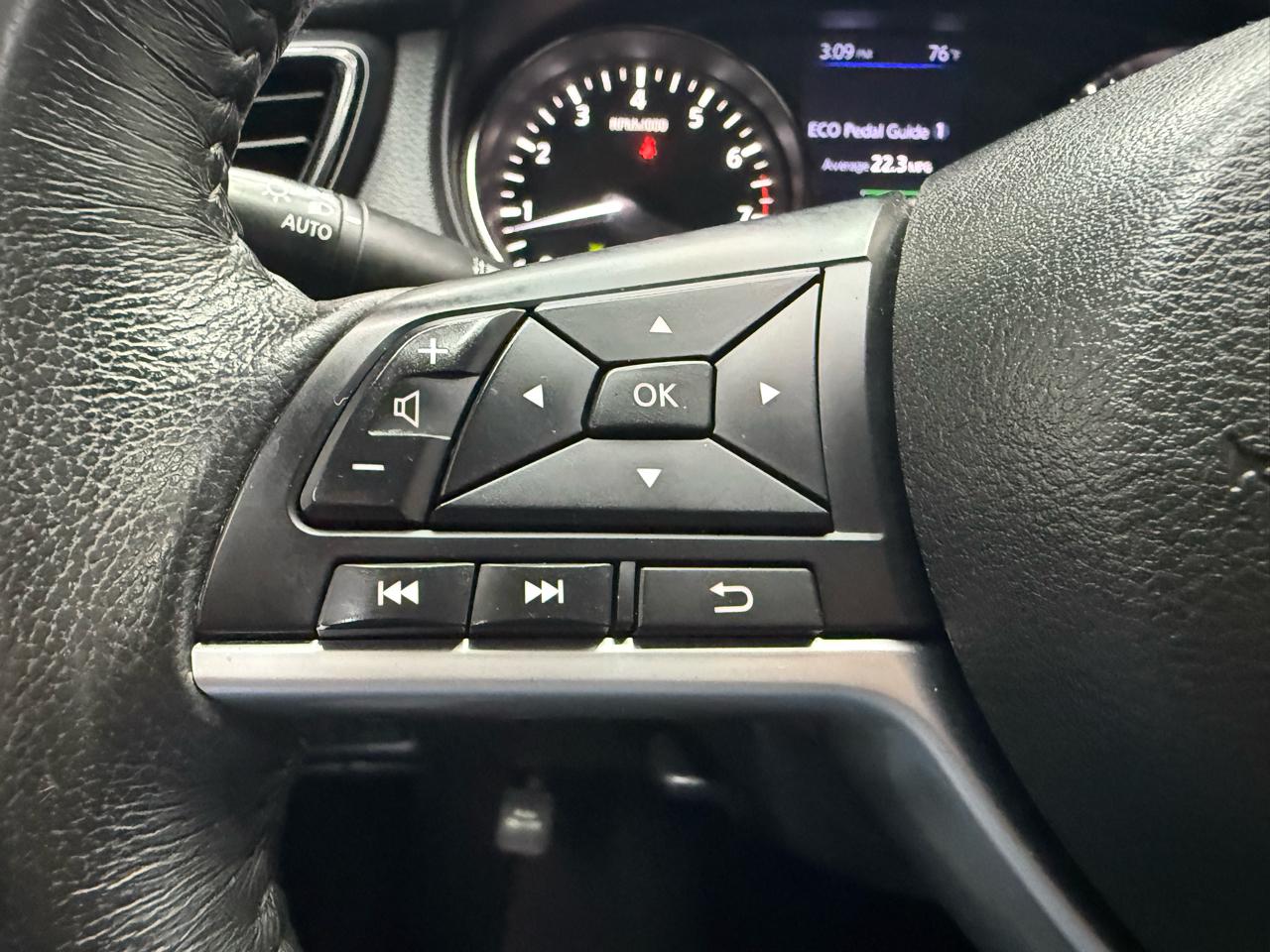 Nissan Rogue SV AWD 2018