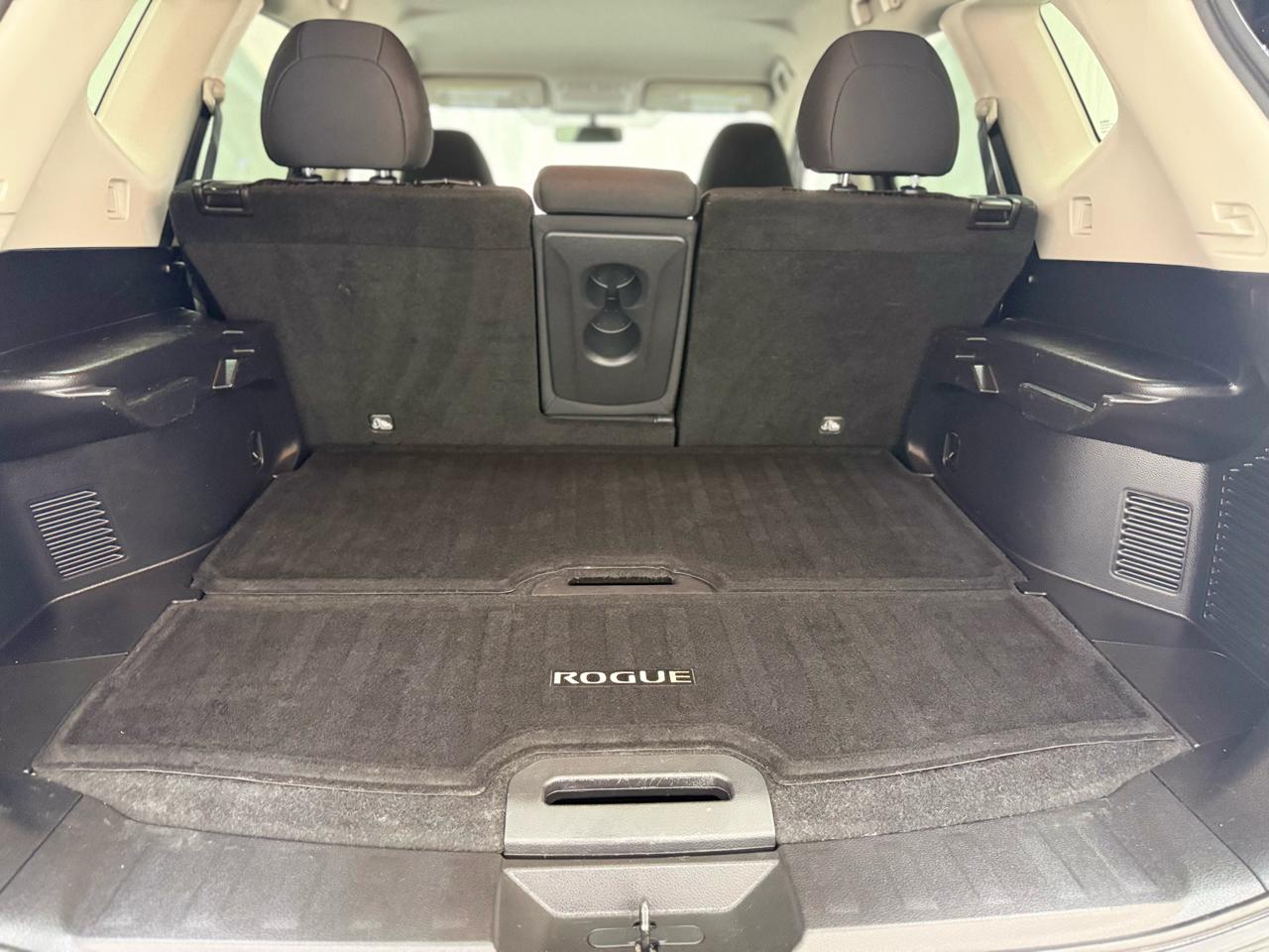 Nissan Rogue SV AWD 2018