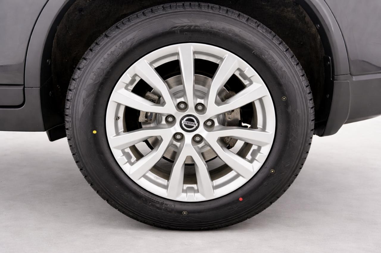 Nissan Rogue SV AWD 2018