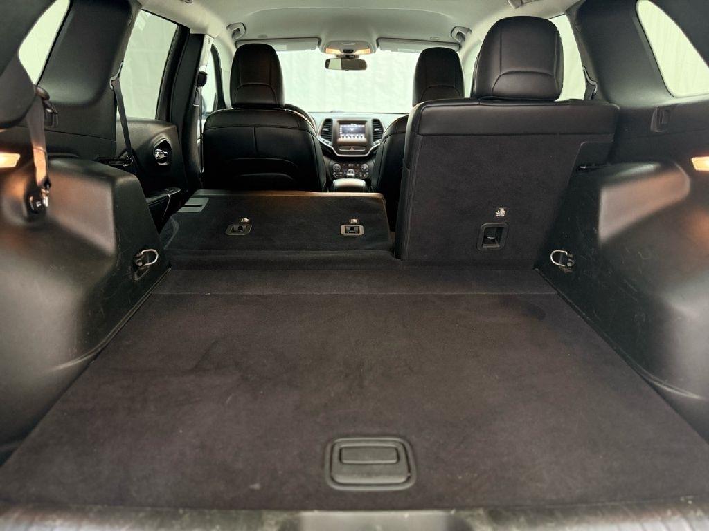 Jeep Cherokee Latitude Plus 4WD 2019