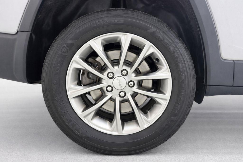 Jeep Cherokee Latitude Plus 4WD 2019