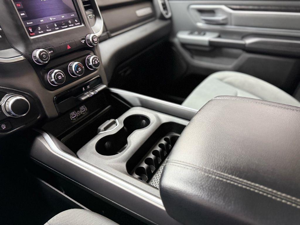 RAM 1500 Big Horn Quad Cab 2WD 2020