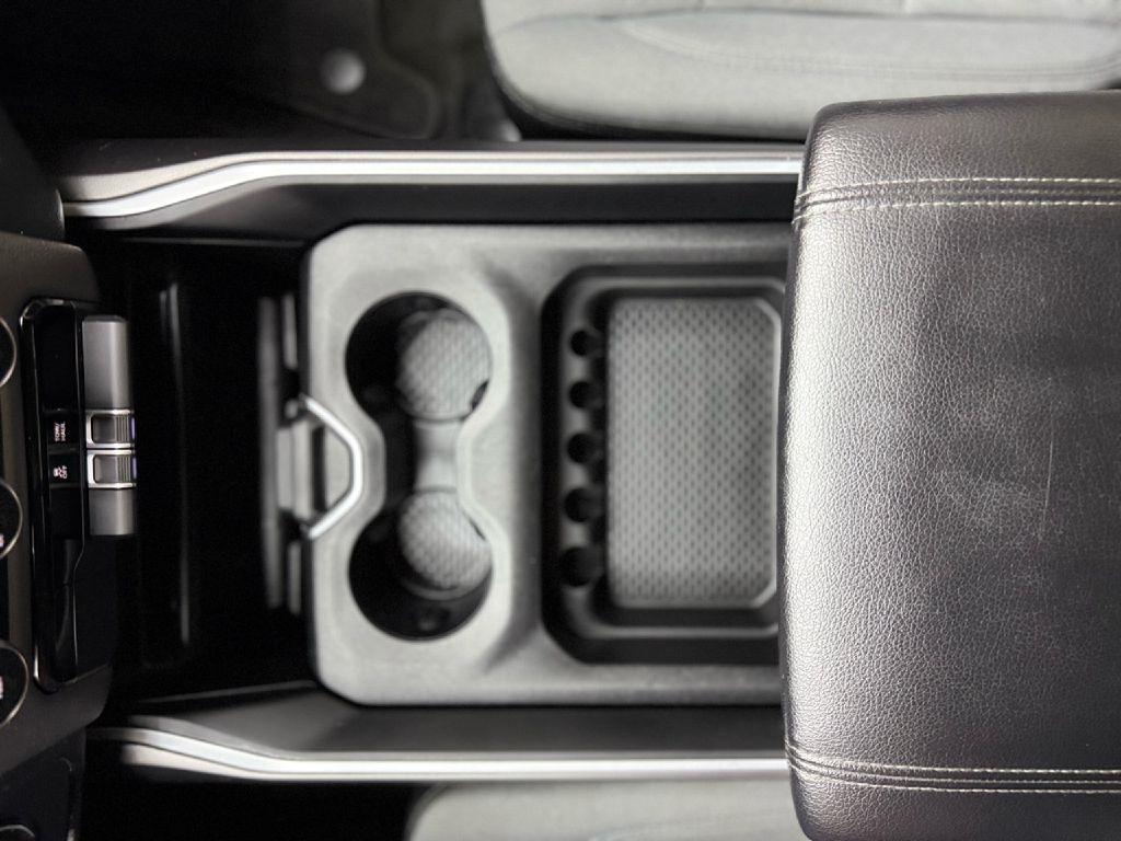 RAM 1500 Big Horn Quad Cab 2WD 2020