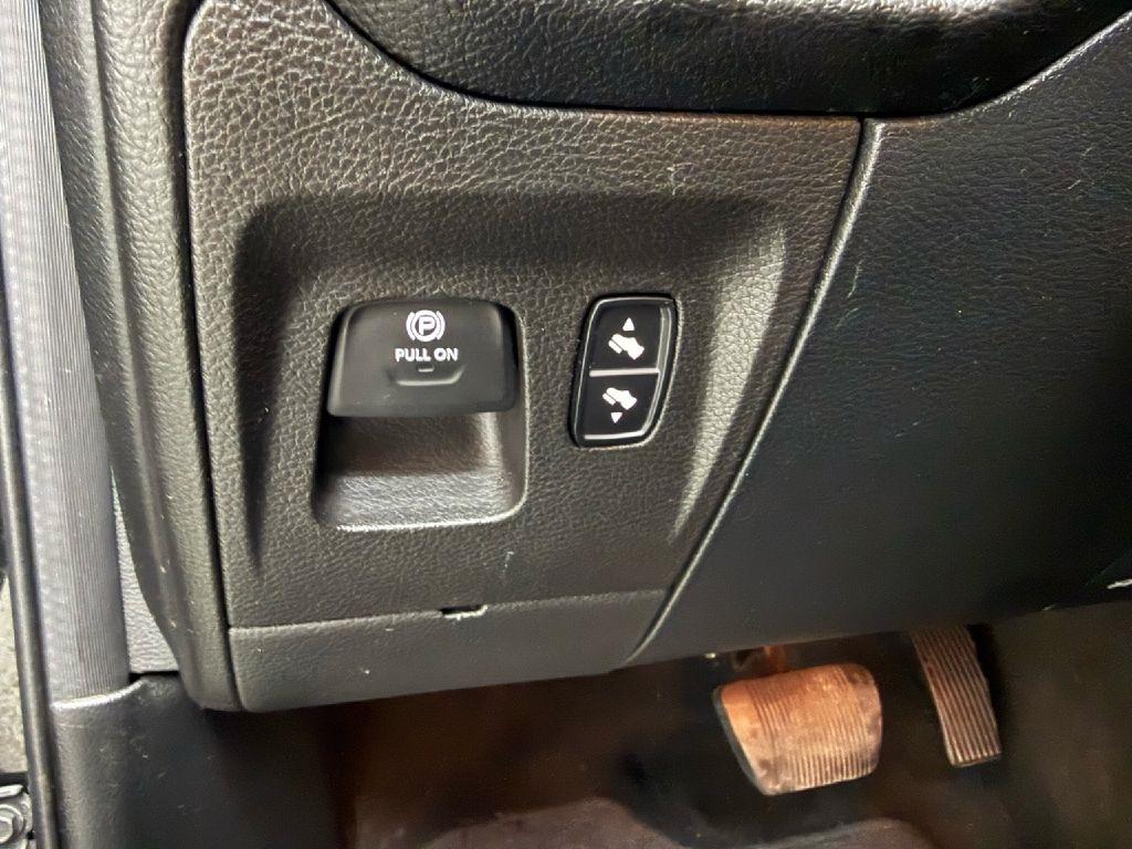 RAM 1500 Big Horn Quad Cab 2WD 2020