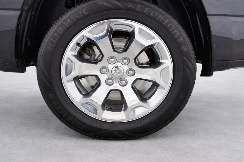 RAM 1500 Big Horn Quad Cab 2WD 2020