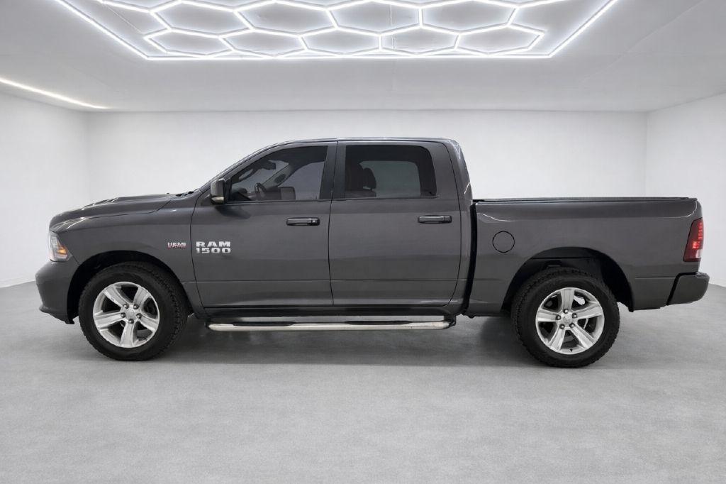 RAM 1500 Sport Crew Cab SWB 4WD 2016