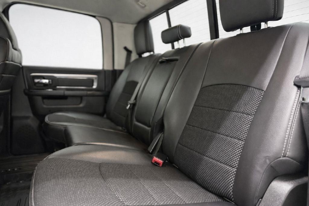 RAM 1500 Sport Crew Cab SWB 4WD 2016