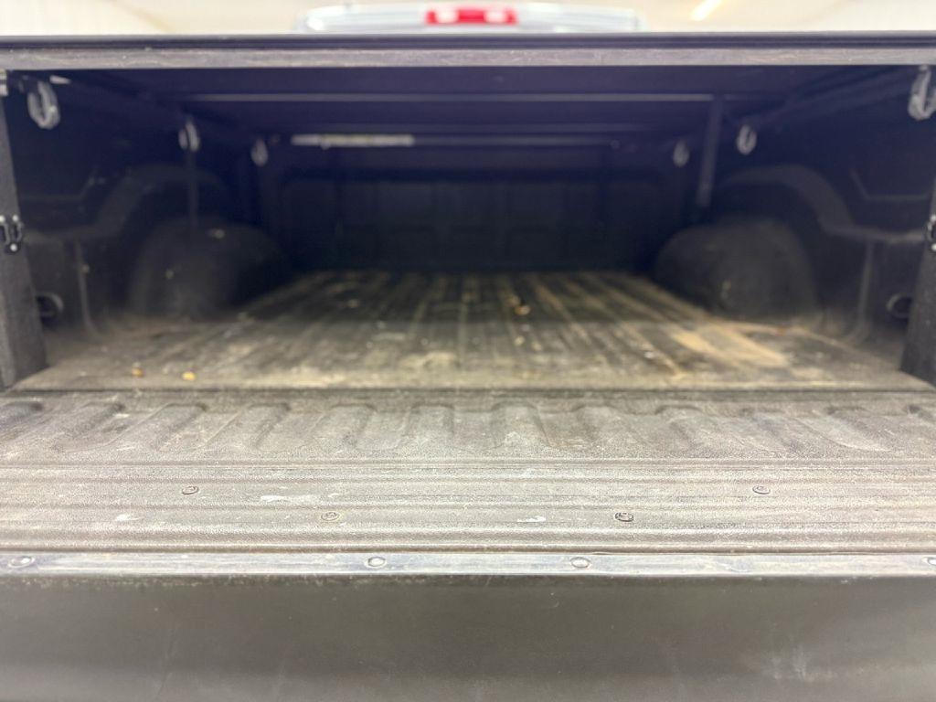 RAM 1500 Sport Crew Cab SWB 4WD 2016