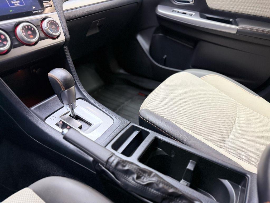 Subaru Crosstrek 2.0i Premium PZEV CVT 2017