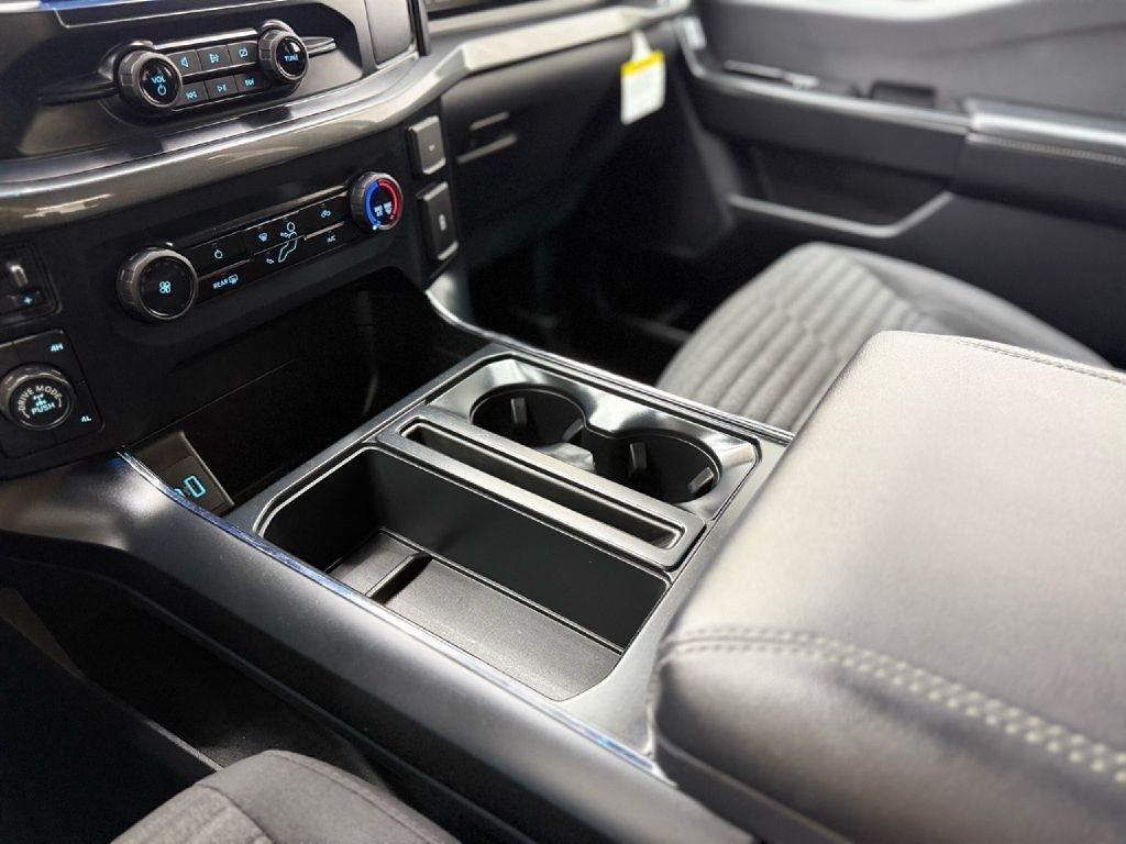 Ford F-150 XL SuperCab 6.5-ft. Bed 4WD 2023