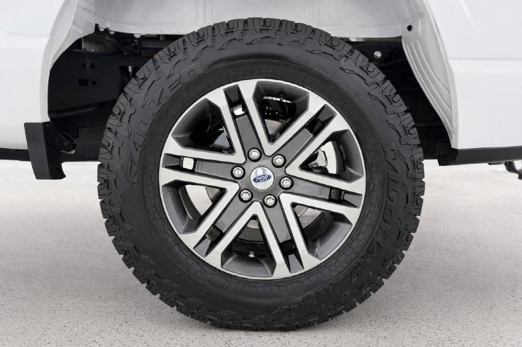 Ford F-150 XL SuperCab 6.5-ft. Bed 4WD 2023