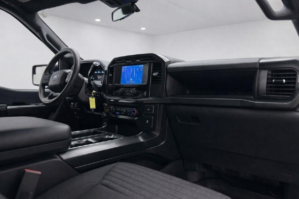 Ford F-150 XL SuperCab 6.5-ft. Bed 4WD 2023
