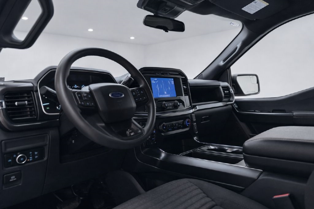 Ford F-150 XL SuperCab 6.5-ft. Bed 4WD 2023