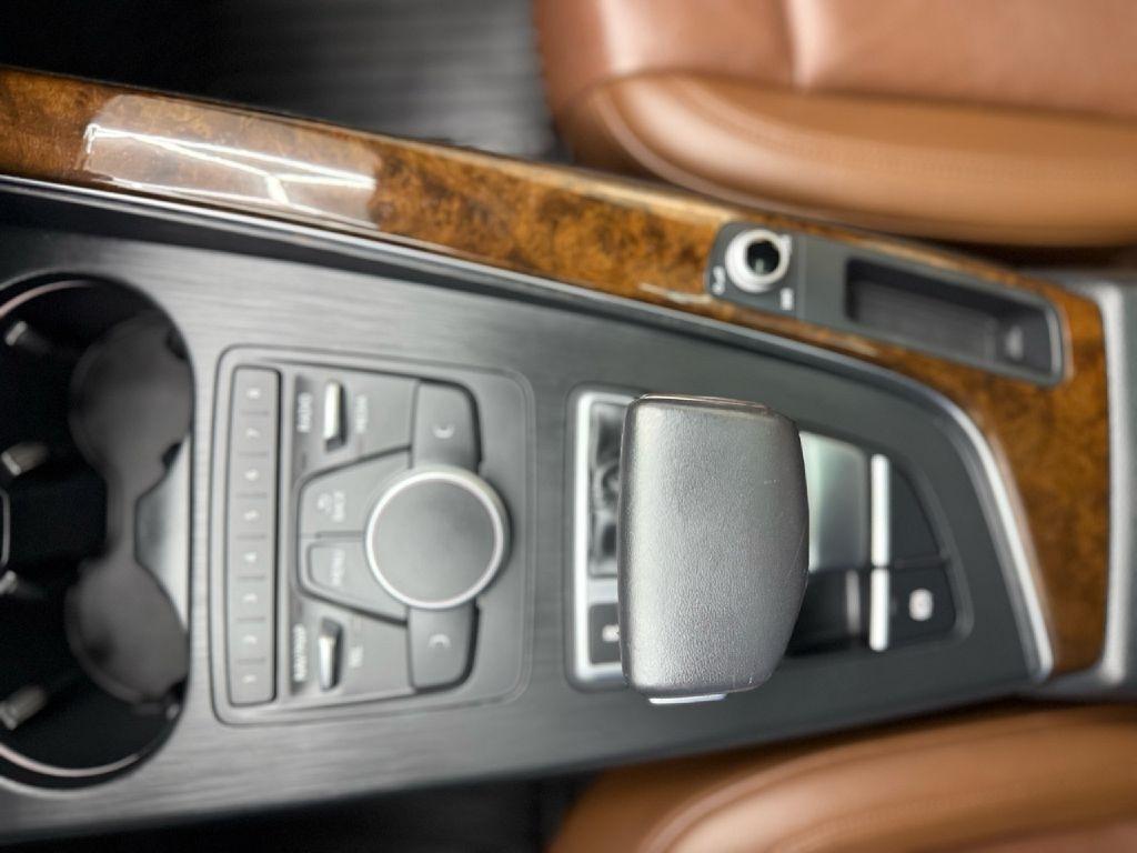 Audi A4 2.0 TFSI Premium quattro 7A 2019