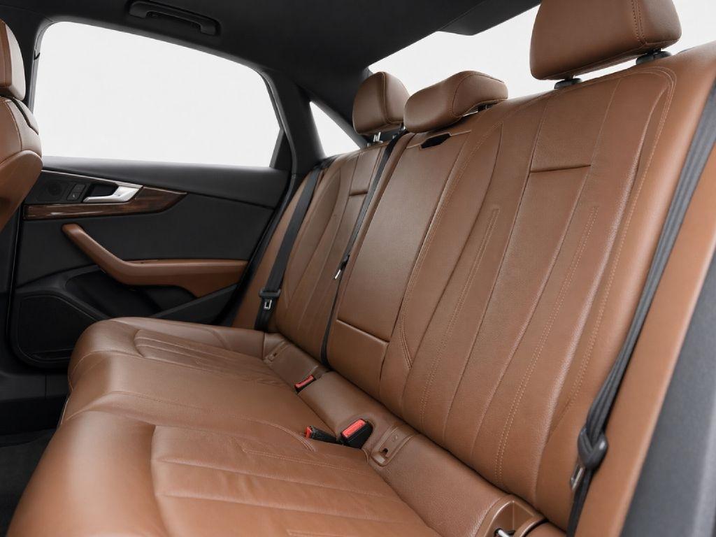 Audi A4 2.0 TFSI Premium quattro 7A 2019