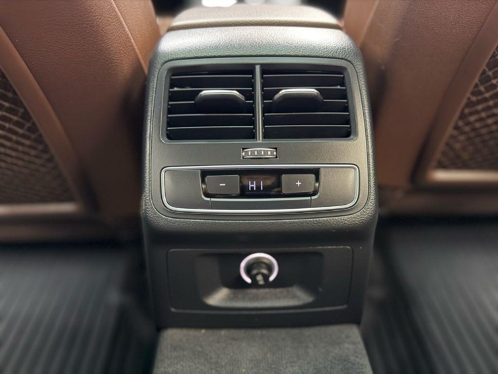 Audi A4 2.0 TFSI Premium quattro 7A 2019