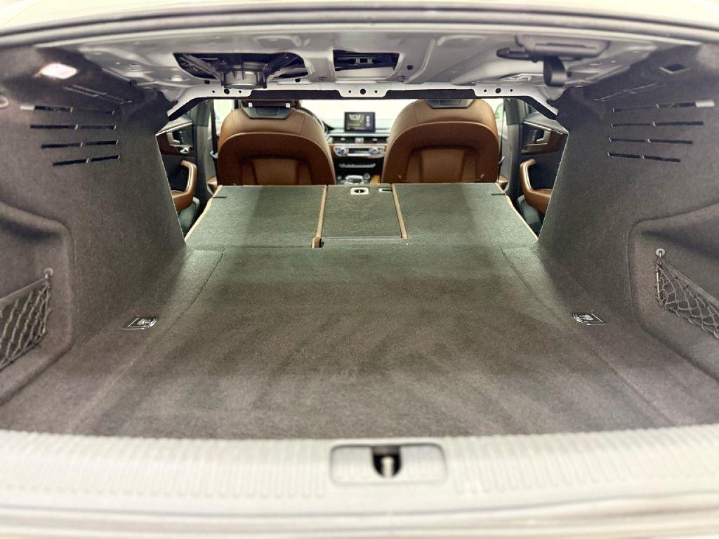 Audi A4 2.0 TFSI Premium quattro 7A 2019