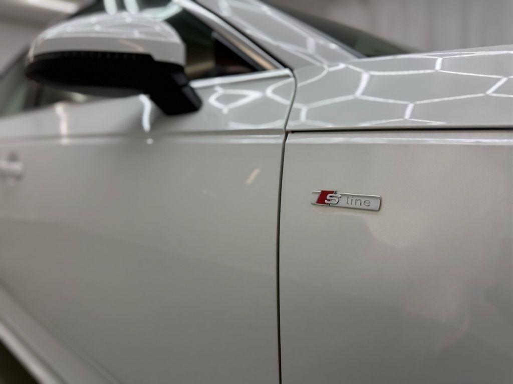Audi A4 2.0 TFSI Premium quattro 7A 2019