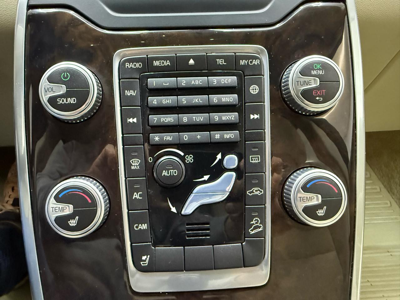 Volvo XC70 T5 Premier AWD 2016