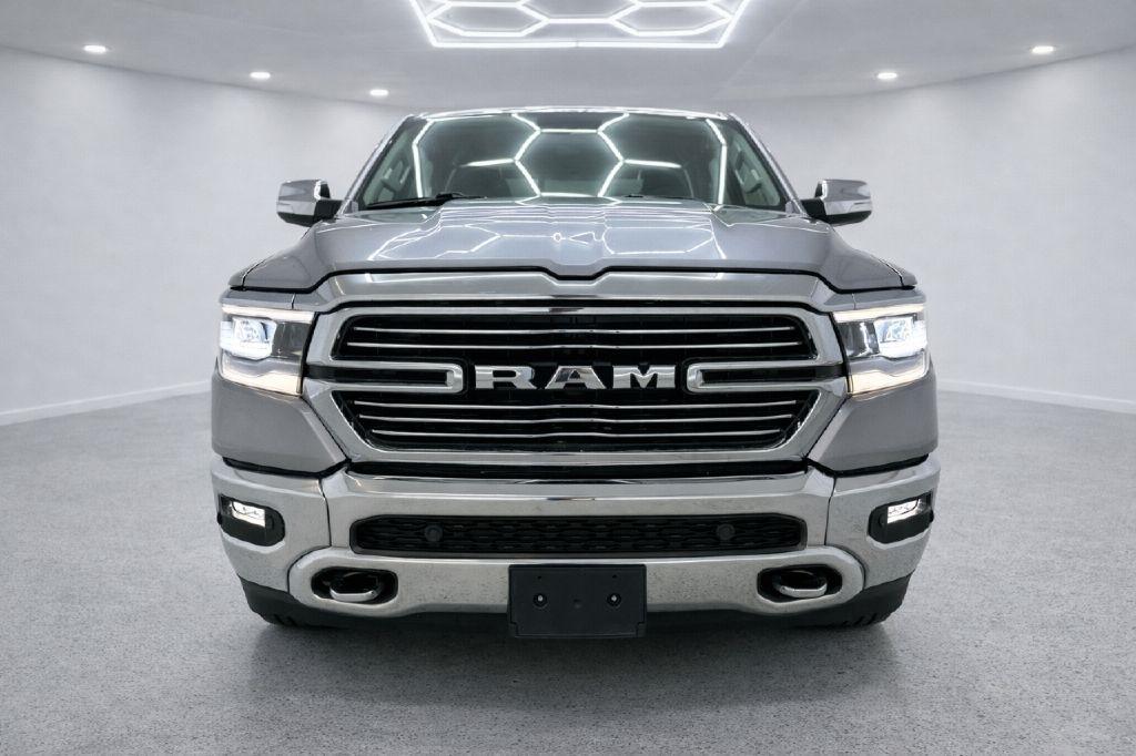 RAM 1500 Laramie Crew Cab SWB 4WD 2022