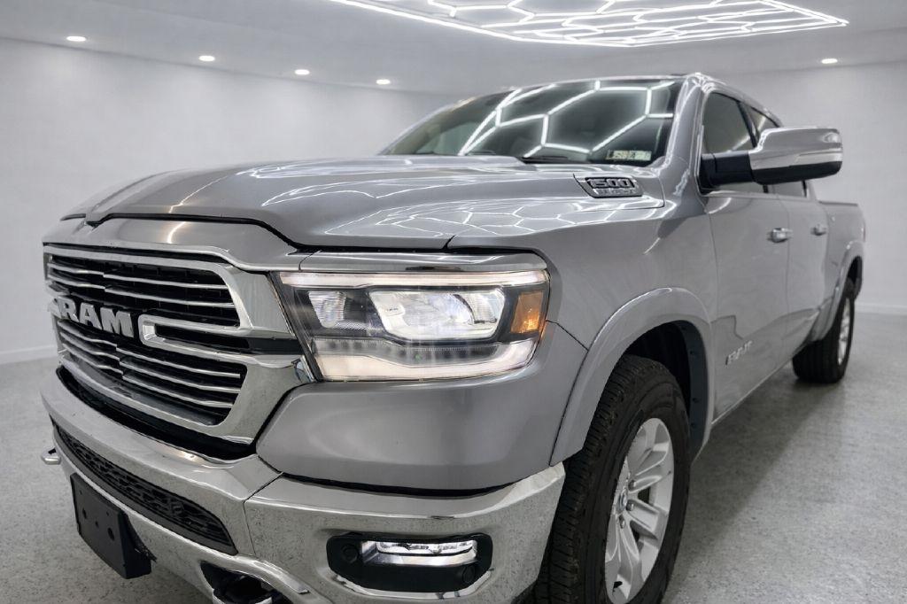 RAM 1500 Laramie Crew Cab SWB 4WD 2022
